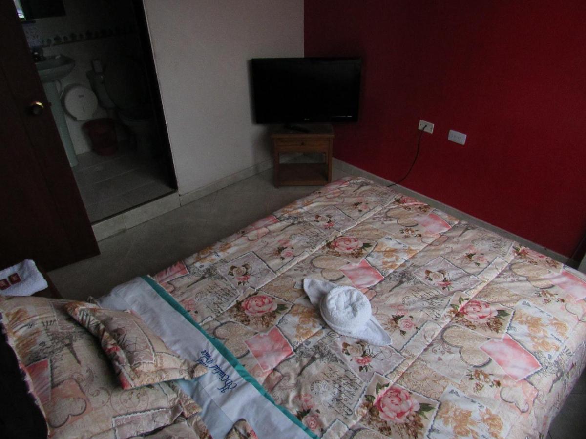 Hotel Ciudad Dulce 莫尼基拉 外观 照片