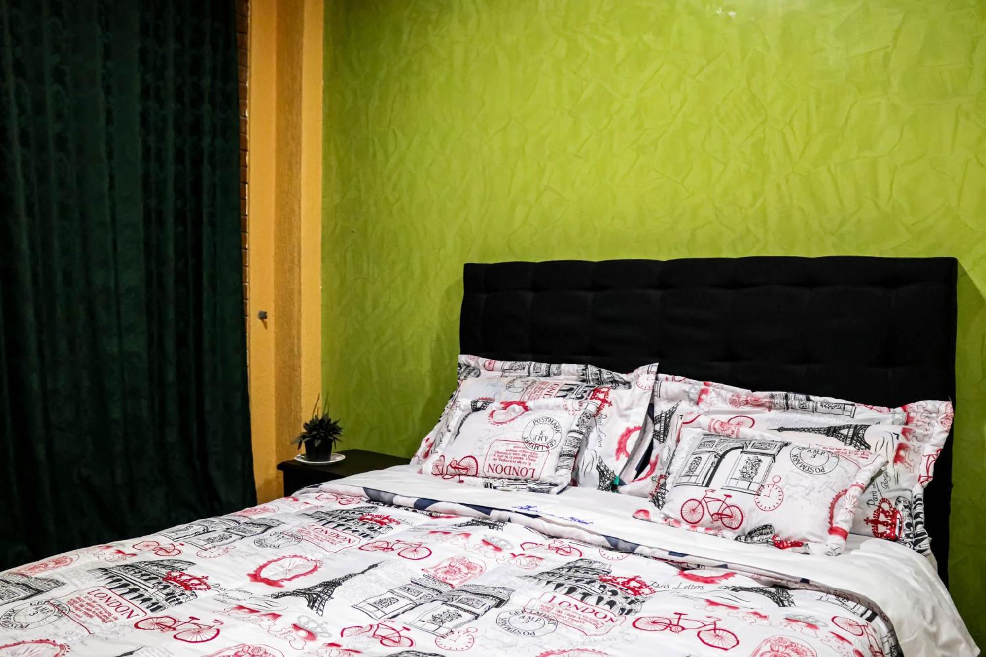 Hotel Ciudad Dulce 莫尼基拉 外观 照片